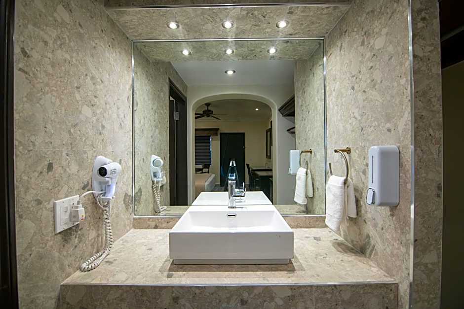 Hotel Siesta Real