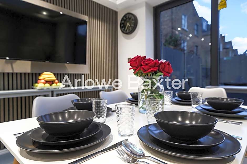 Hackney Suites - En-suite rooms & amenities