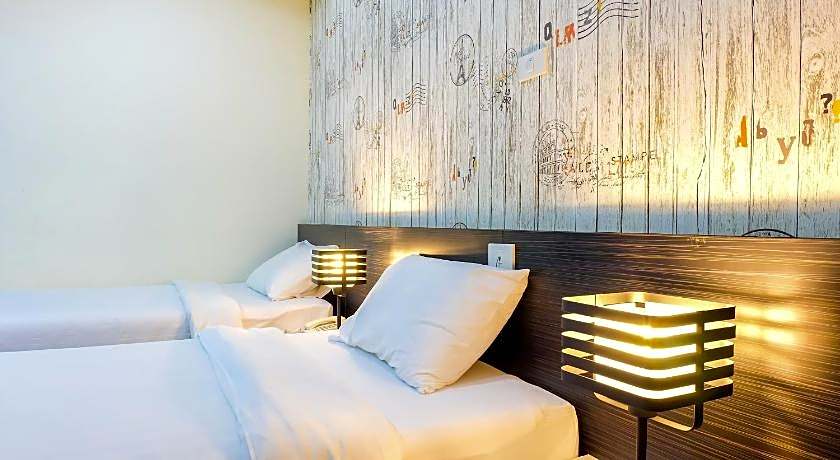 Prajaktra City Hostel