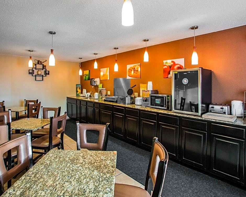 Quality Inn Central Wisconsin Airport