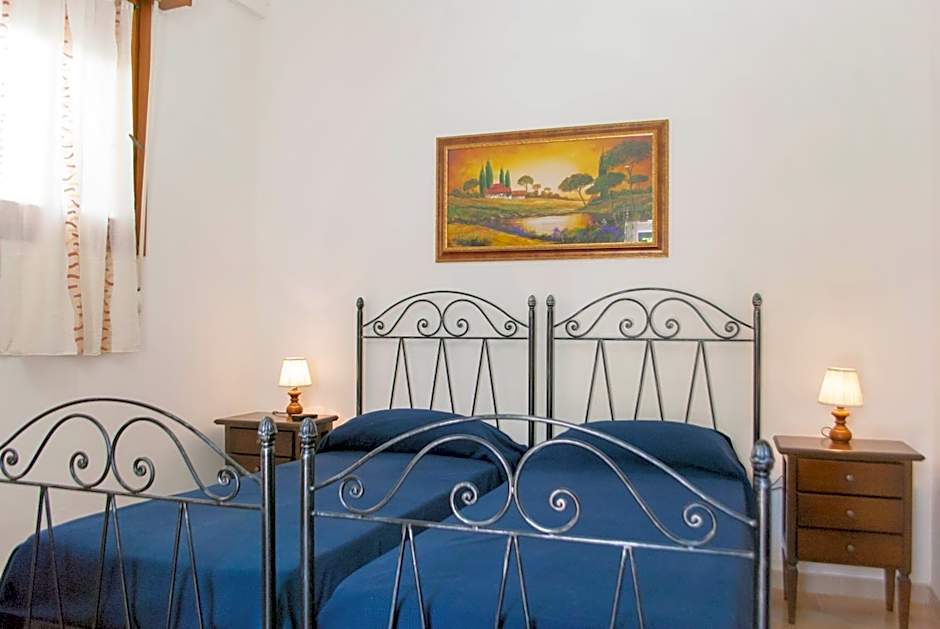 Affittacamere Room and Breakfast Antonuccio