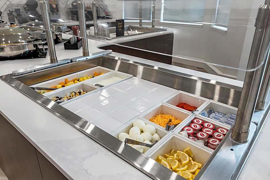 Staybridge Suites - Dawson Creek By IHG