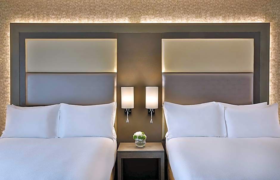 Legend Hotel Lagos Airport, Curio Collection By Hilton