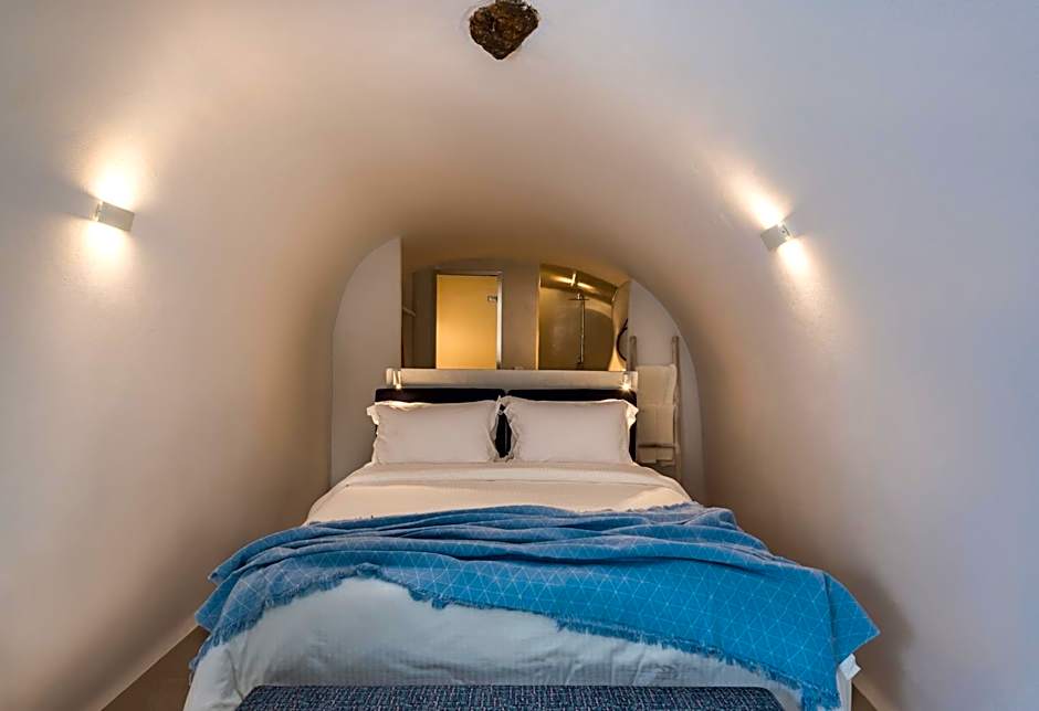 Nefeles Luxury Suites