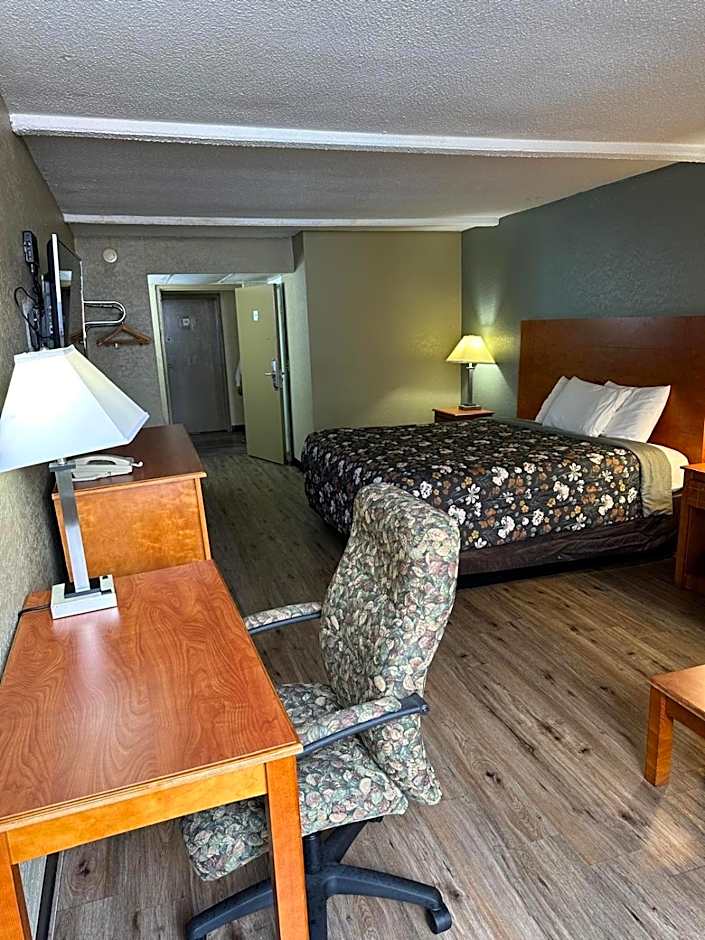 Rodeway Inn Stone Mountain