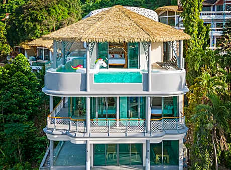 Five-Bedroom Villa with Sea View