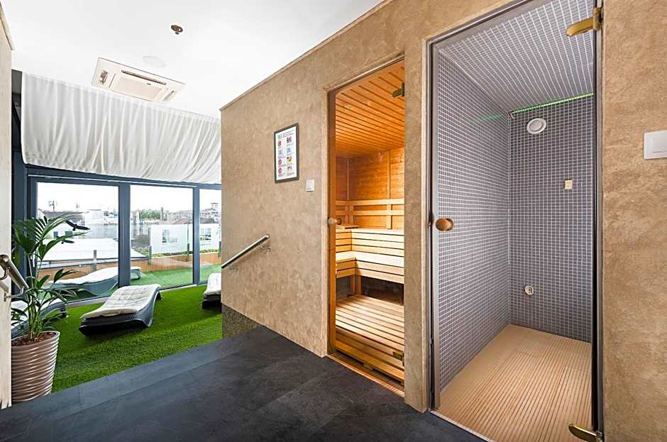 Bo33 Hotel Family & Suites