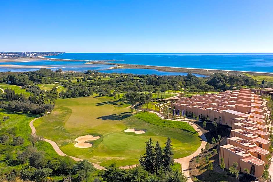 Palmares Signature Apartments