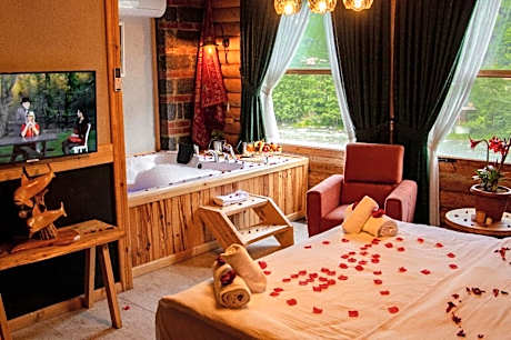 Vip Wood Bungalow