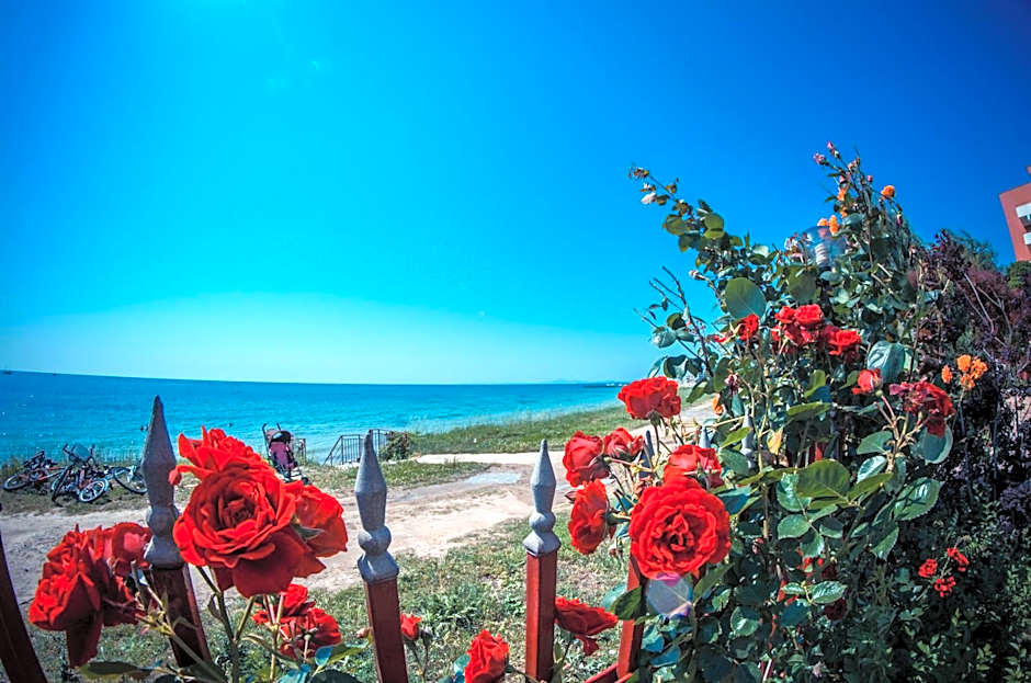 Riviera Fort Beach Apartments