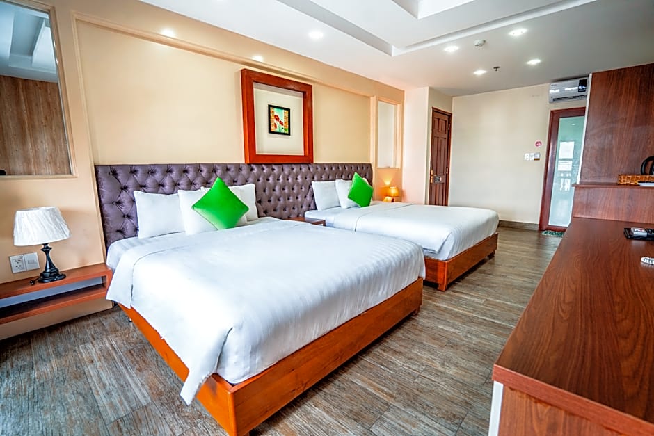 C’Lavie Hotel – Saigon Airport Hotel