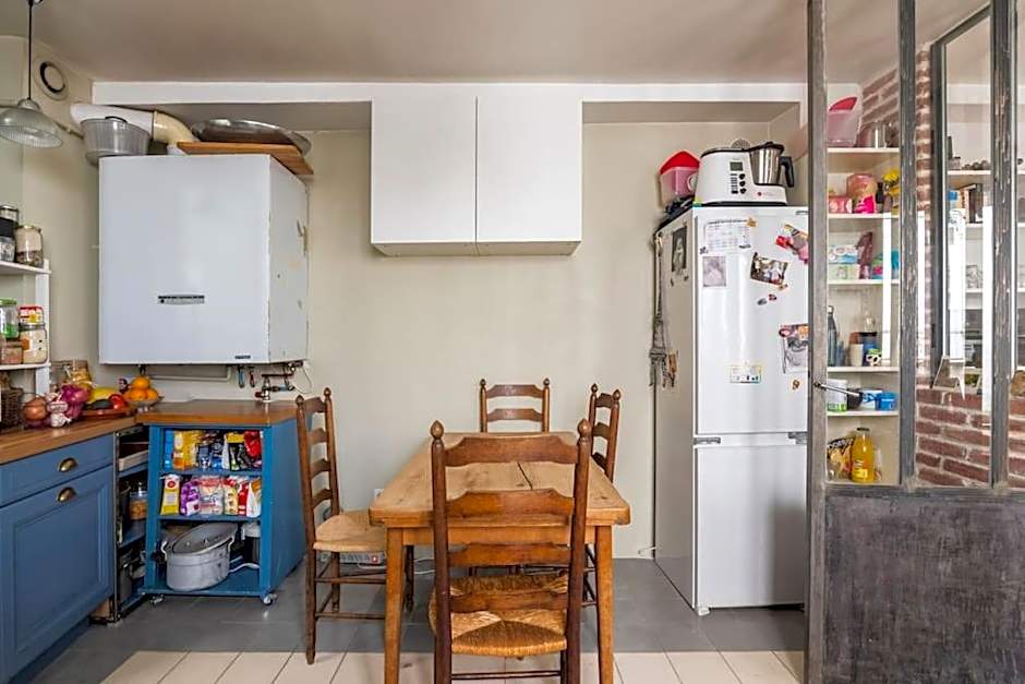 Country home in Paris