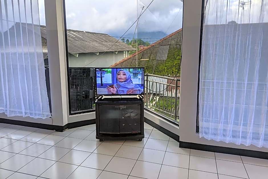 Villa Gunung Bhakti