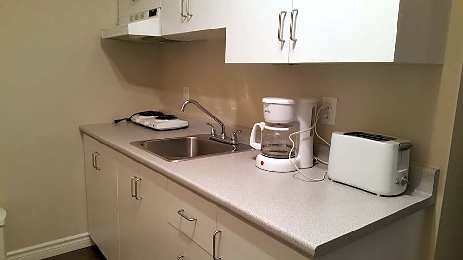 Duvernay Studios and Suites