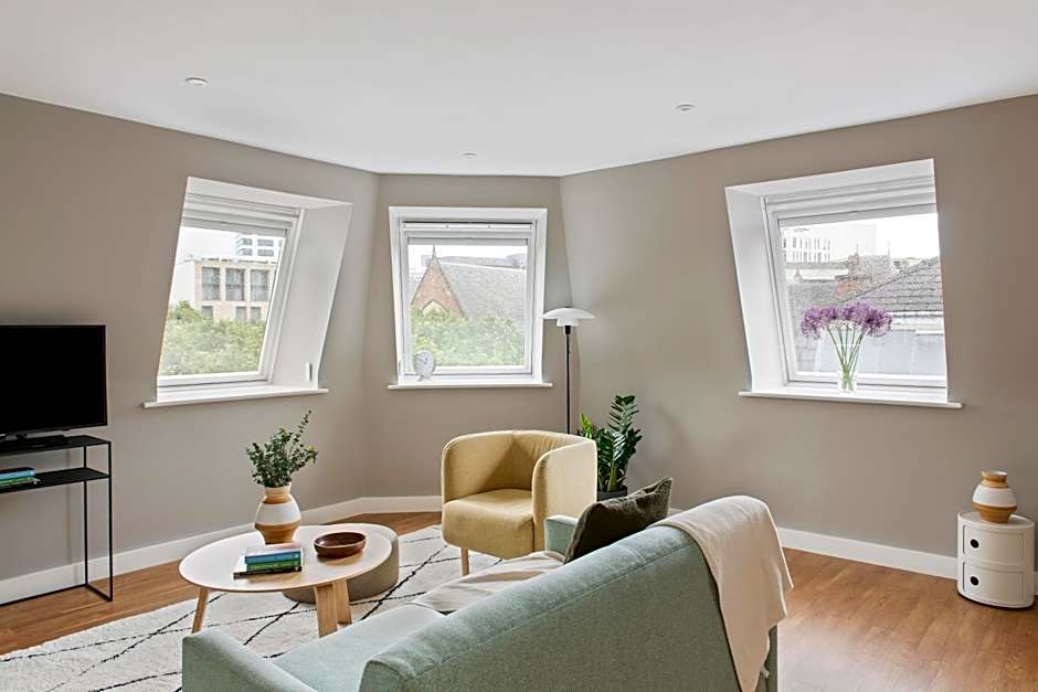 SACO Manchester - Piccadilly