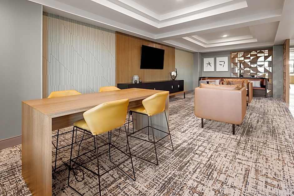 Holiday Inn & Suites Columbia Northeast By IHG