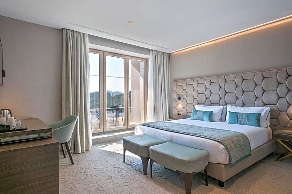 Hotel AMI Budva Petrovac