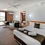 Moonraker Motor Inn
