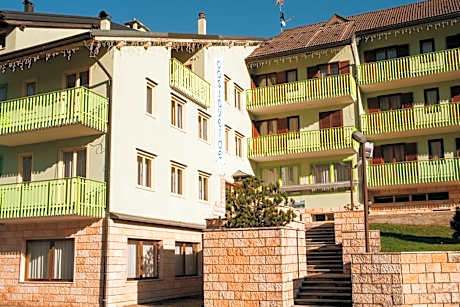 Hotel Costaverde "ai Roni"