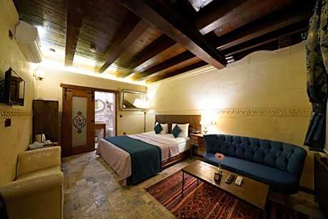 Double or Twin Room with View