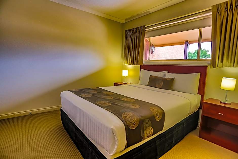 Murray Waters Motor Inn & Apartments