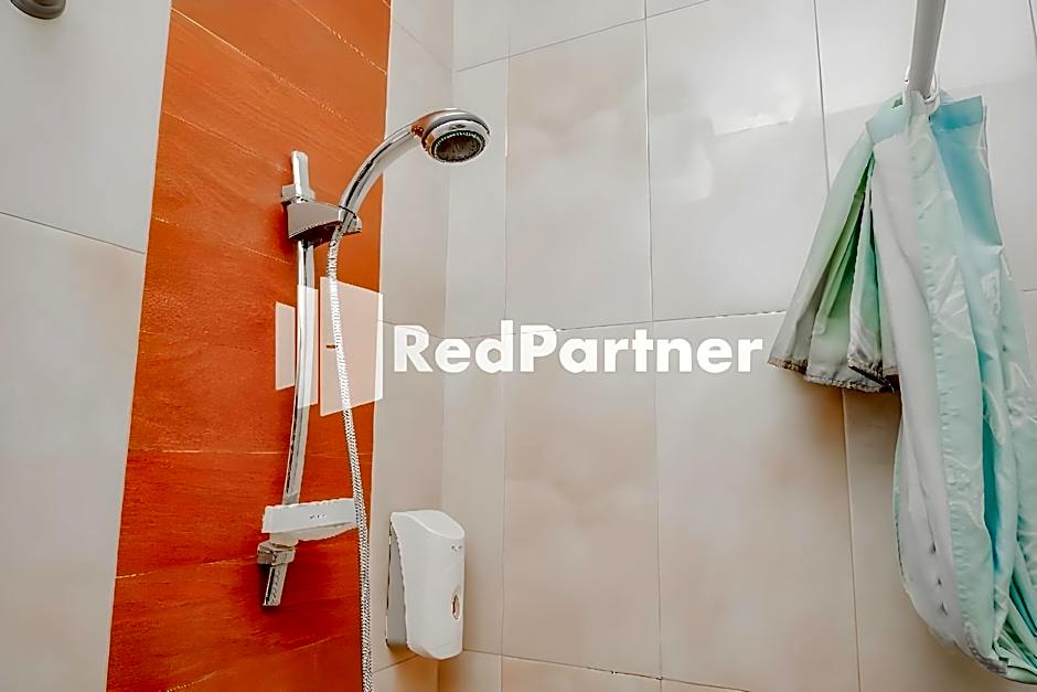 Hotel Wahaha RedPartner – Cirebon, OH