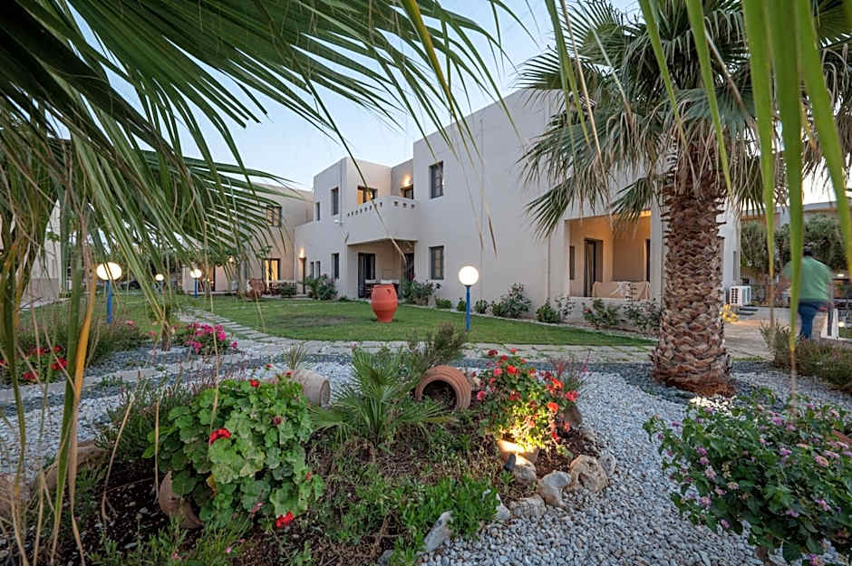 Creteco Hotel & Suites