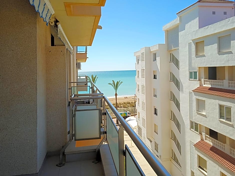 Apartamentos Surfing 3000