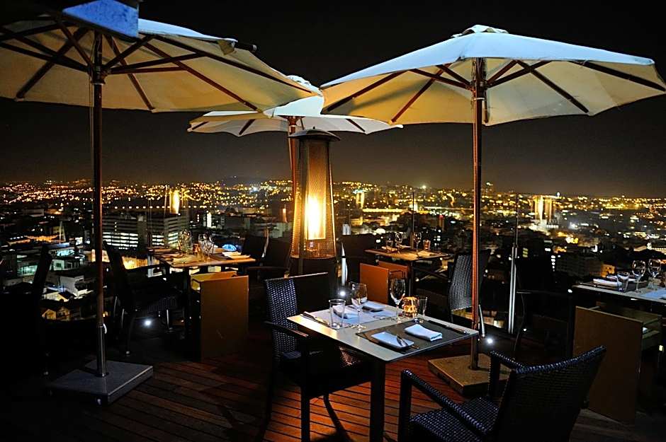 Hotel Dom Henrique - Downtown