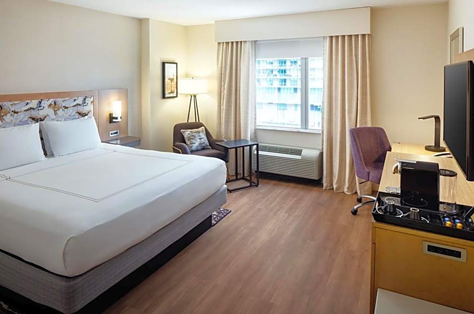 Hampton Inn By Hilton & Suites Downtown Miami/Brickell