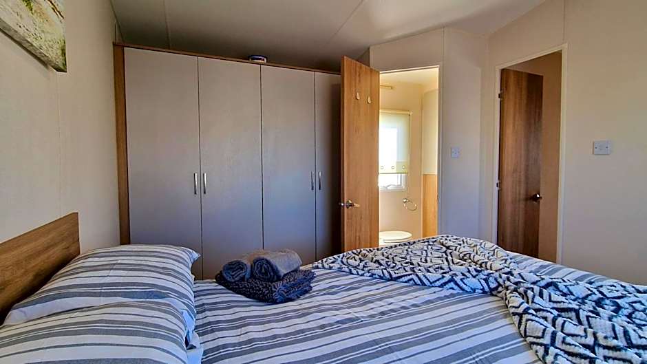 The Burrows Family Retreat, West Sands Holiday
