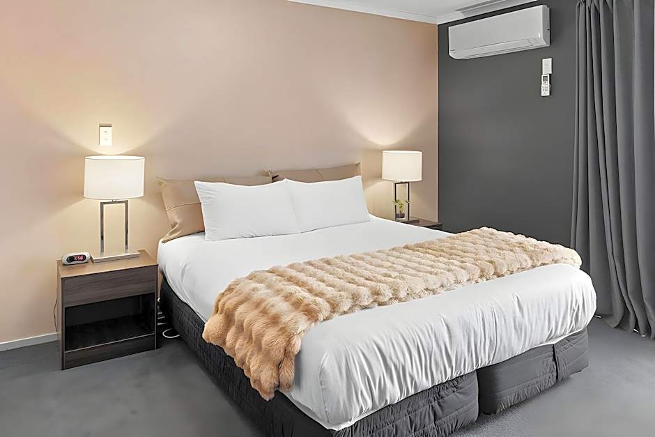 136 On Bealey Motel