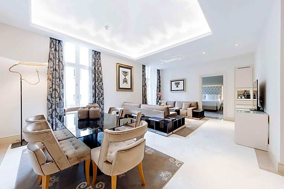 Aleph Rome Hotel, Curio Collection By Hilton