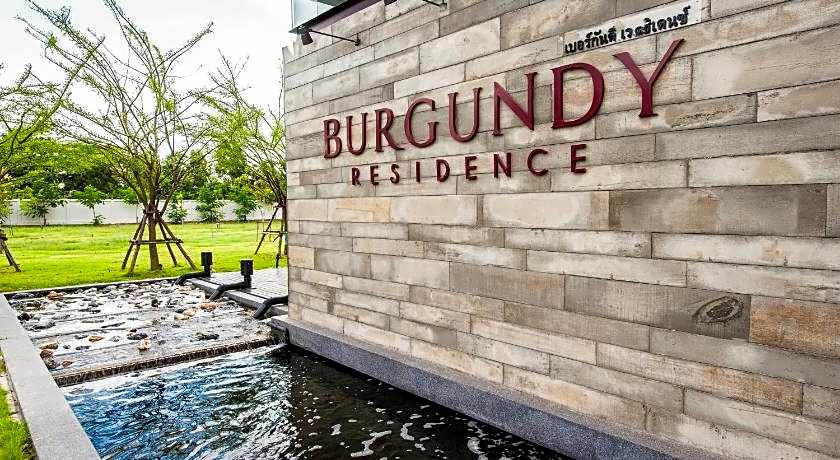 Burgundy Residence 304