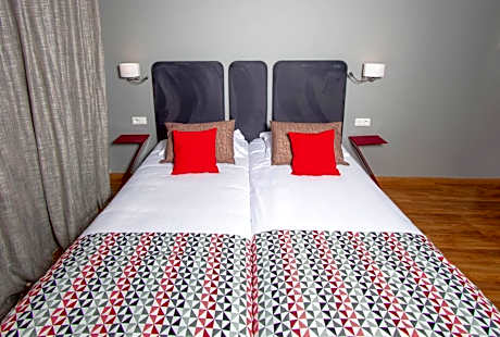 Small twin Room with Balcony