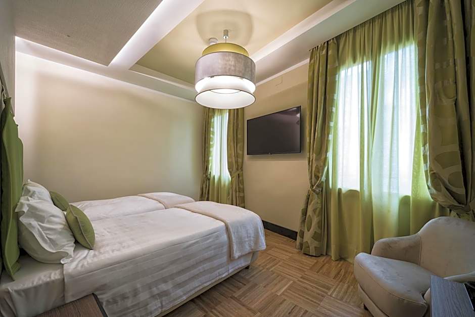 Solo Experience Hotel