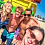 ITH Surf City Hostel Hermosa Beach