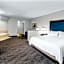 Holiday Inn Express & Suites Wilmington-Newark by IHG