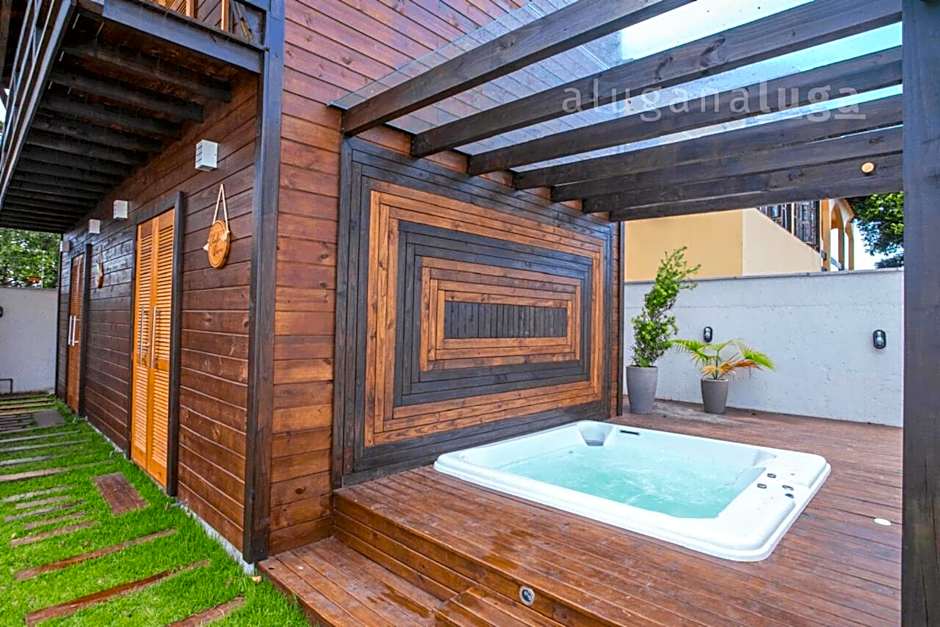 Ogram House - with Jacuzzi 3min to the Beach