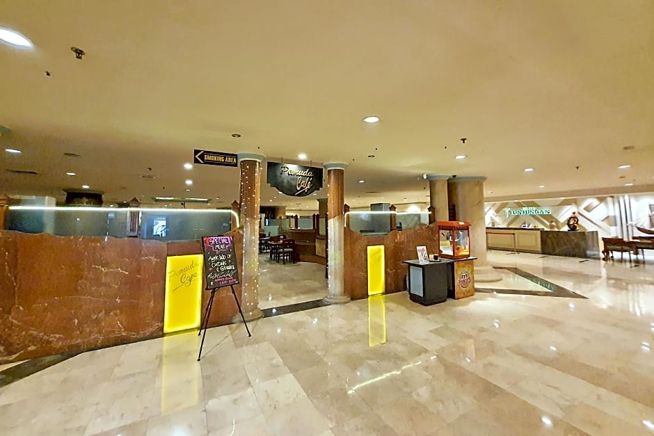 Tunjungan Hotel Surabaya