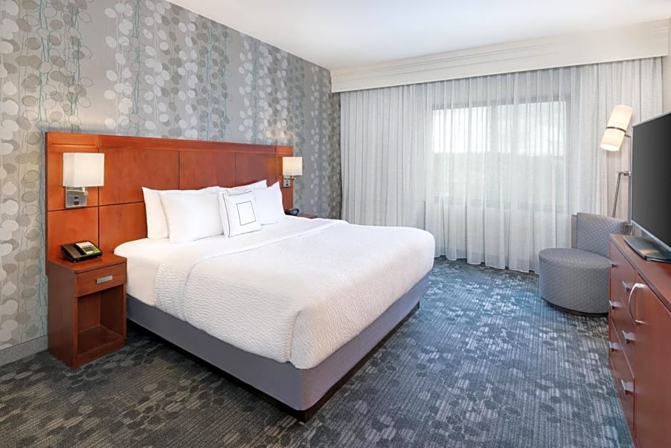 Courtyard by Marriott Pittsburgh Washington/Meadow Lands