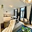 OneLuxStay near Fashion District