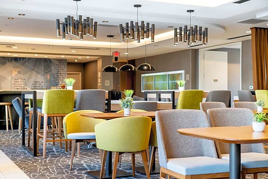 Spring Hill Suites by Marriott OAKLAND AIRPORT