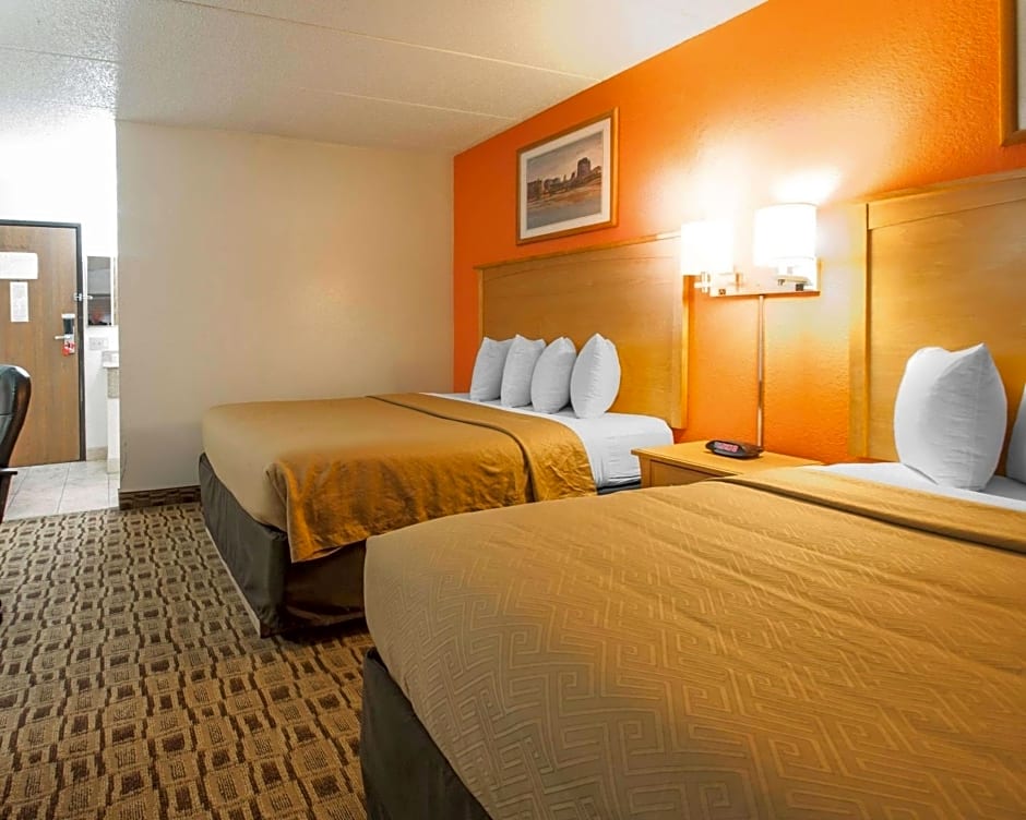 Econo Lodge Kansas City Downtown North