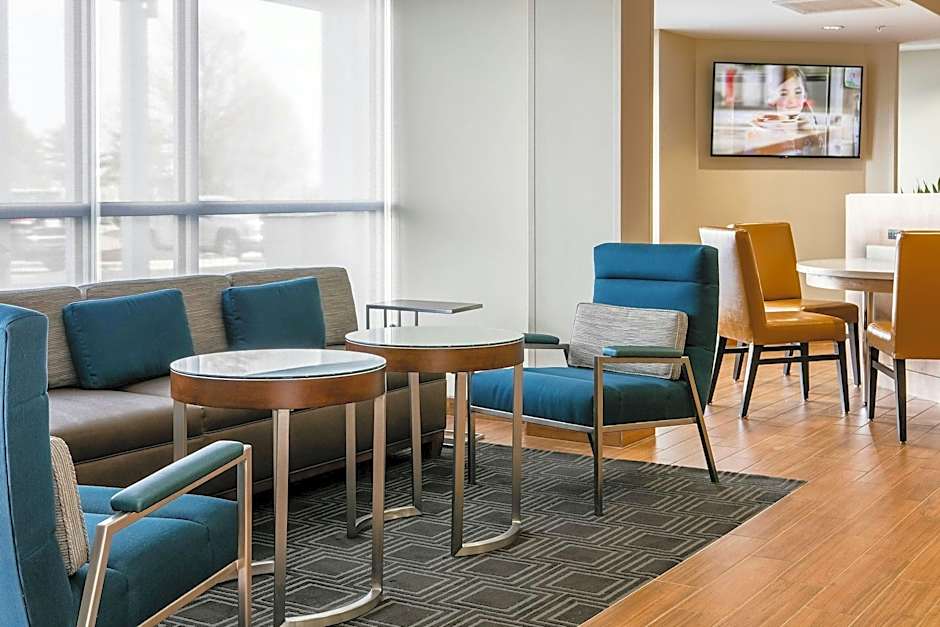 TownePlace Suites by Marriott Kansas City Airport