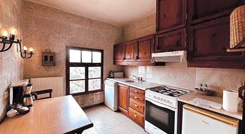 Les Maisons De Cappadoce