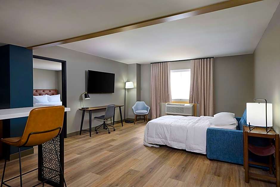 Four Points by Sheraton Englewood Centennial Airport