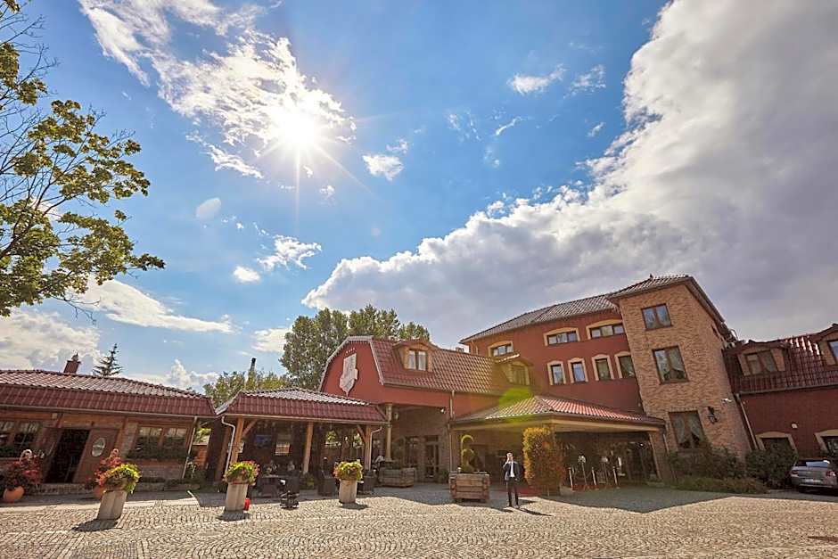 Oławian Hotel