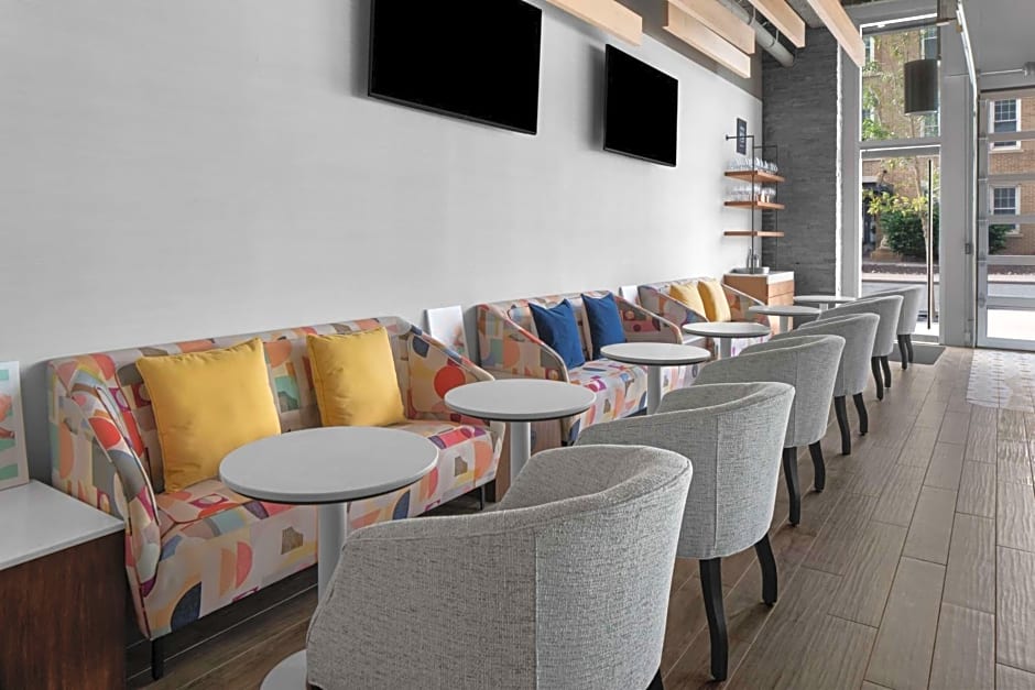 Homewood Suites by Hilton Charlotte Uptown First Ward