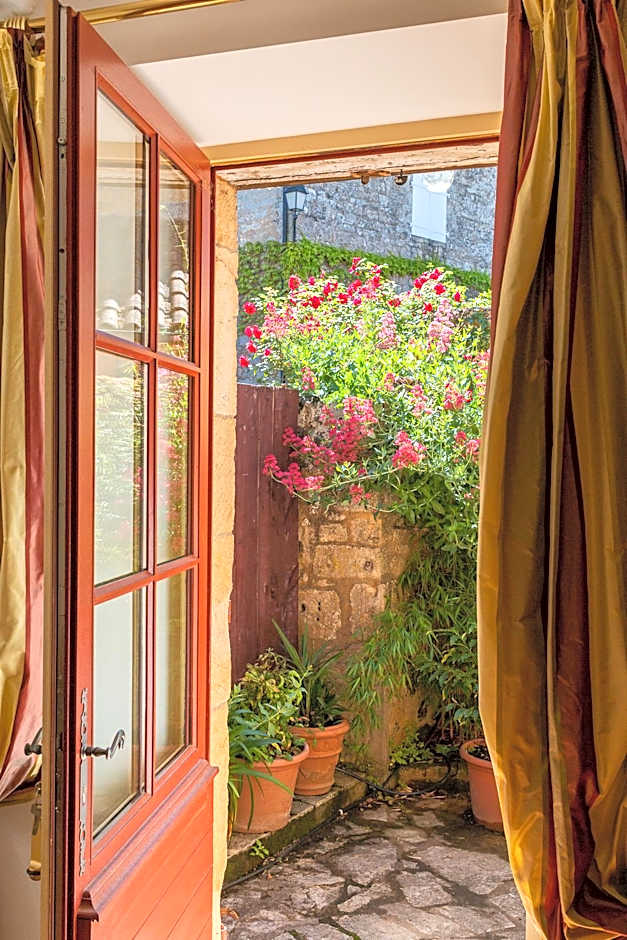 1 logis à Domme - Piscine & SPA